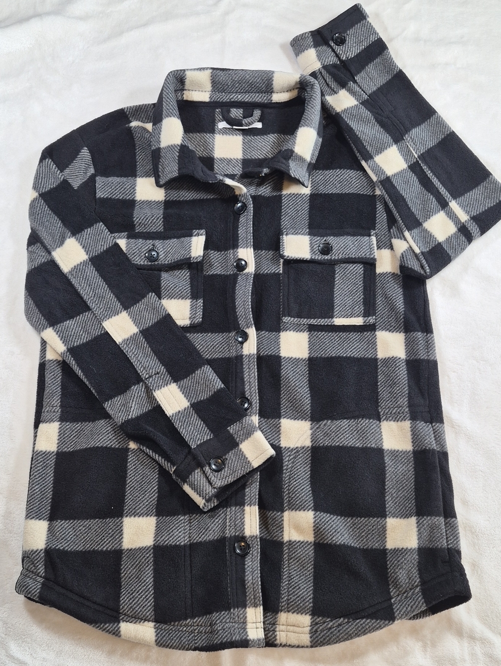 O'Neill Black and Cream Plaid Button-Front Shirt Jacket